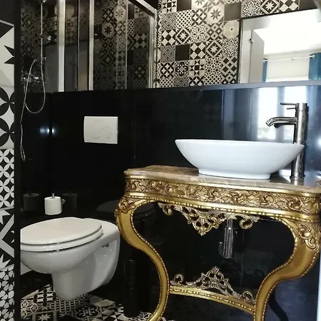 Lx Art Flats | Flat Two Гостевой дом *