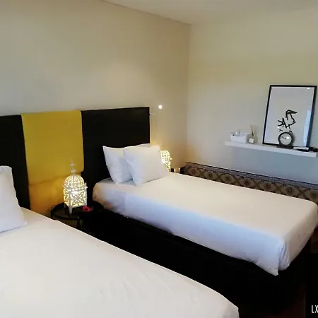 Πανσιόν Lx Art Flats | Flat Two *